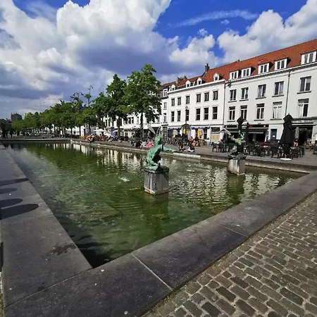 Charming Duplex On The Canal * Brussels