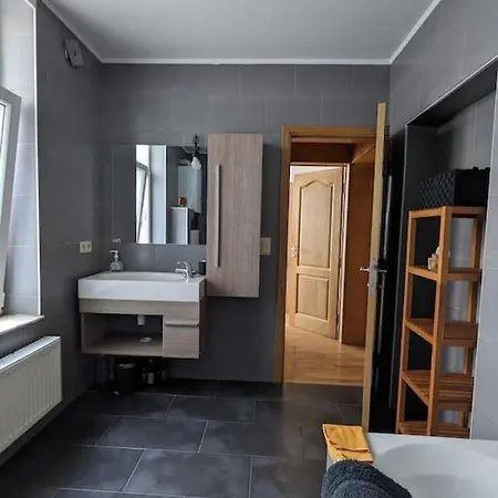 Apartment Bright, Spacious And Modern In *