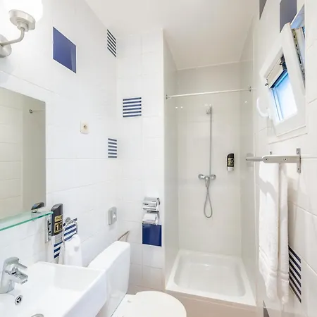 Barry Hotel Brussels