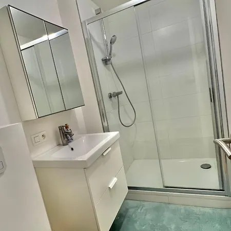 Apartment Center *