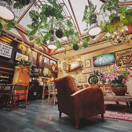 The Legacy By 2go4 Center Hostel Brussels