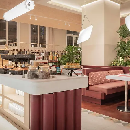Novotel Off Grand Place Hotel Brussels