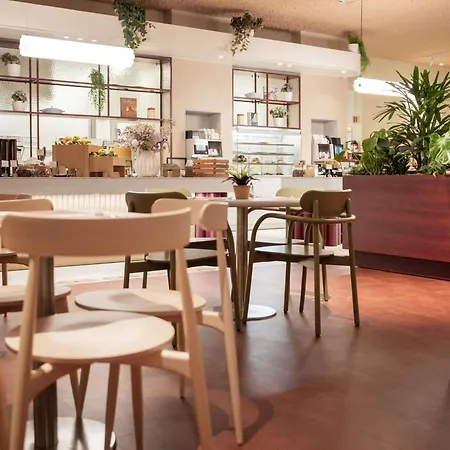 Hotel Novotel Off Grand Place
