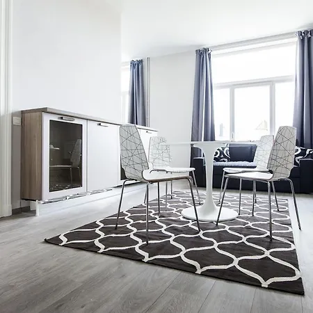 Schuman Square - Eu Apartment
