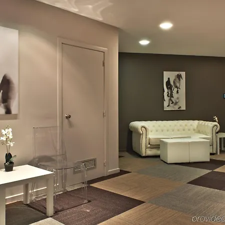 Hotel Nh Carrefour De L'europe 4*
