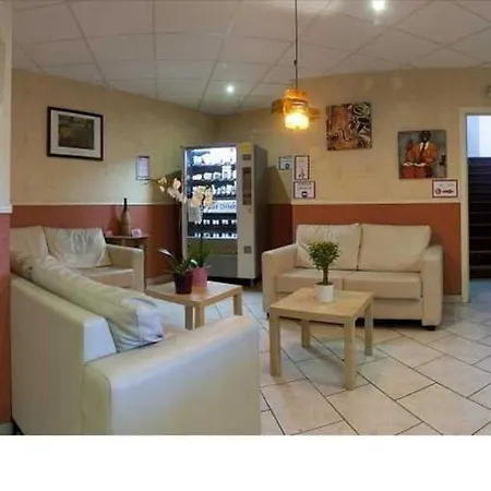 Gardens Apartment