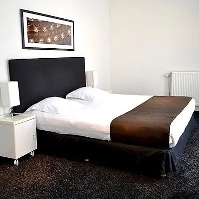 Theater Hotel