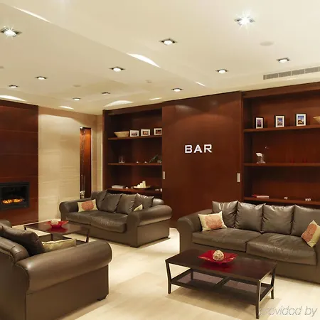 Hotel Catalonia Grand Place 4*