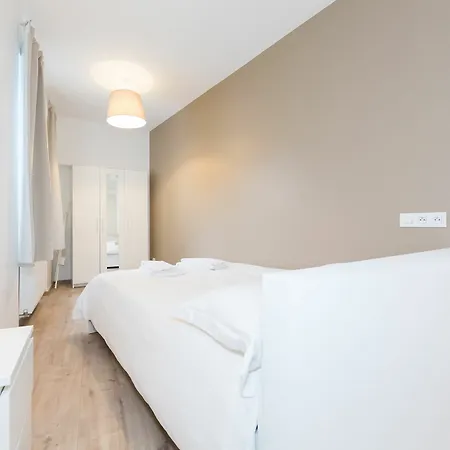 Apartment Compagnie Des Sablons Brussels
