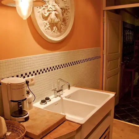 Rempart Homestay Brussels
