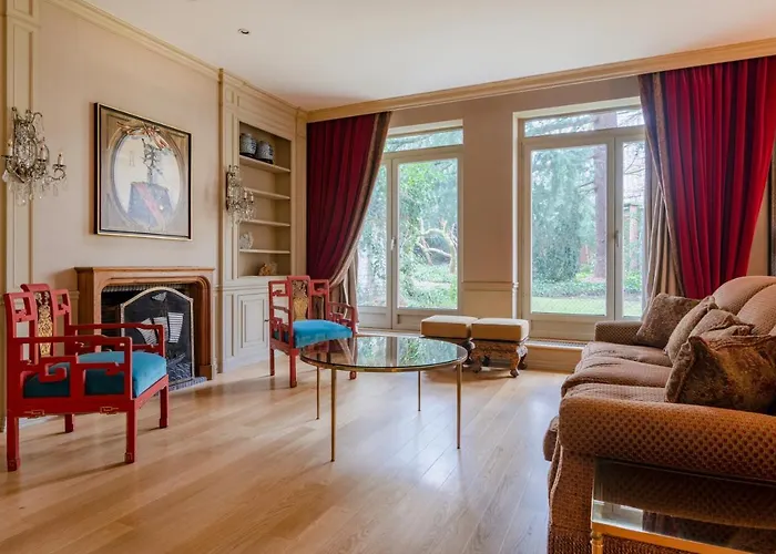 Louise Royal Residence