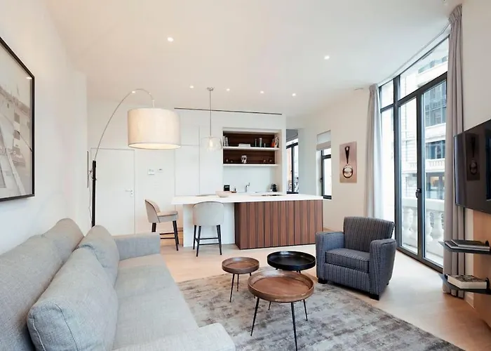 Downtown Brussels Splendor Suite V