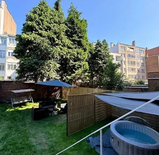 Appartement Avec Jardin Et Jacuzzi - Koekelberg
