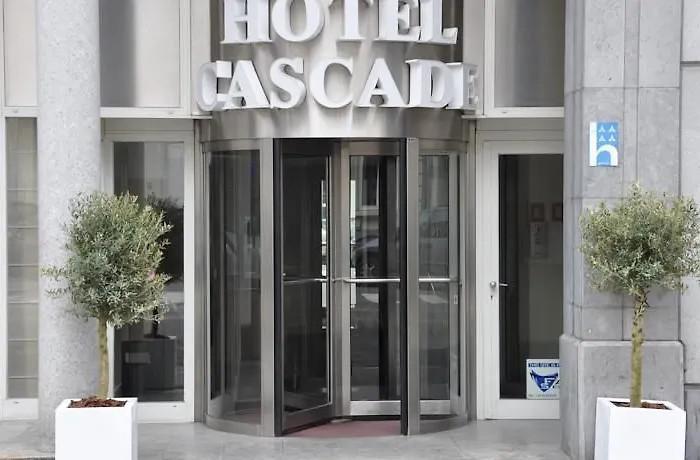 Hotel Husa Cascade