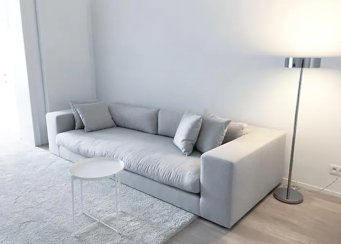 White Room 2