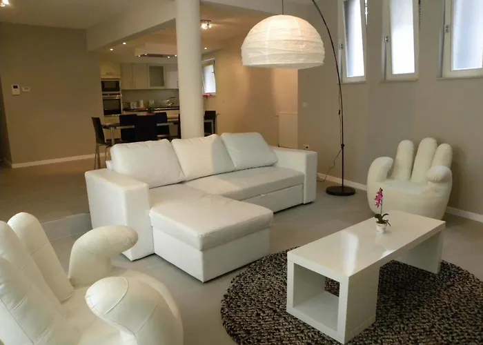 City Center Apartments Brasseurs
