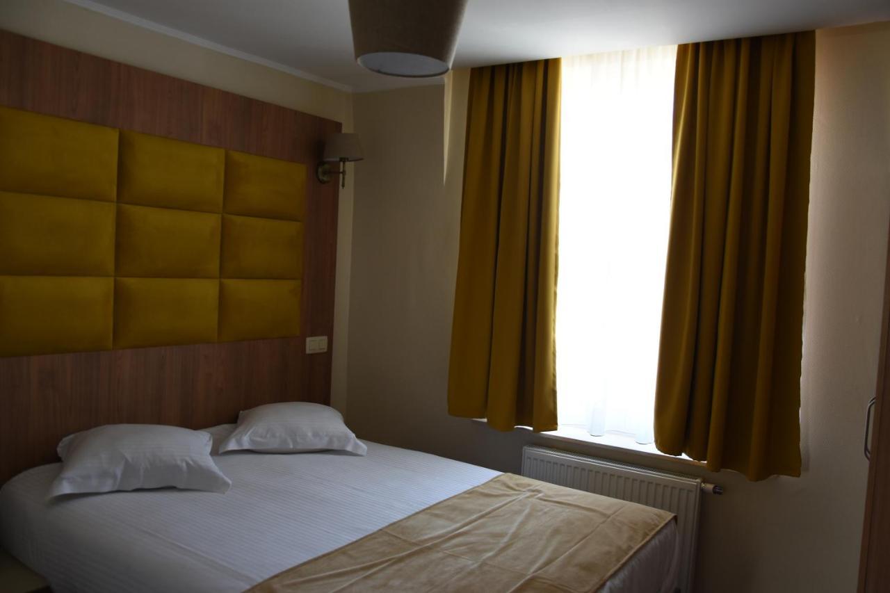 Sun Hotel Saint-Gilles