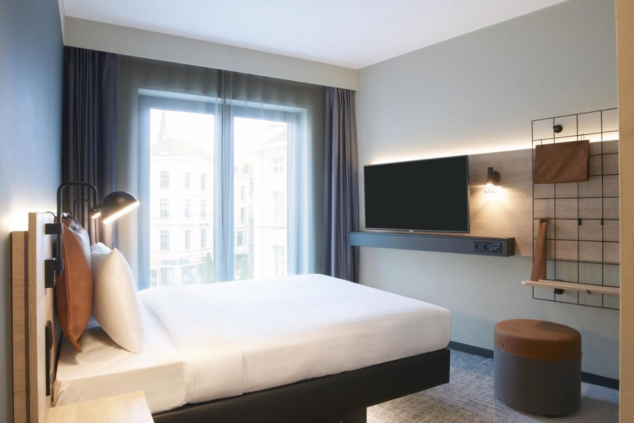Moxy Brussels Center Hotel