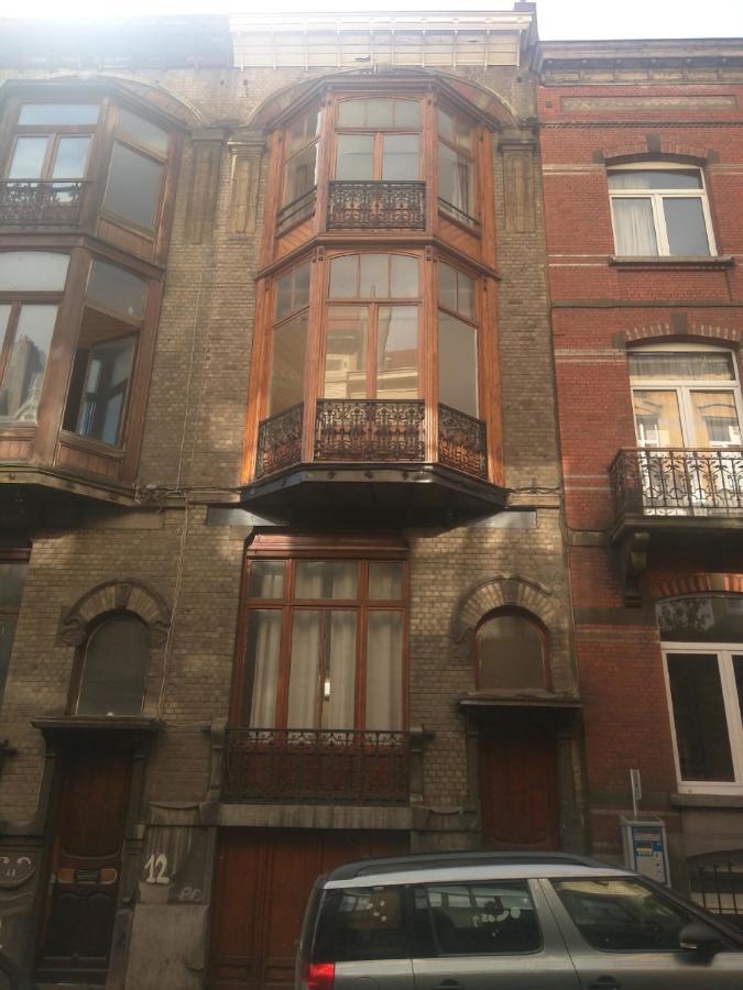 Art Nouveau Floral Apartment *