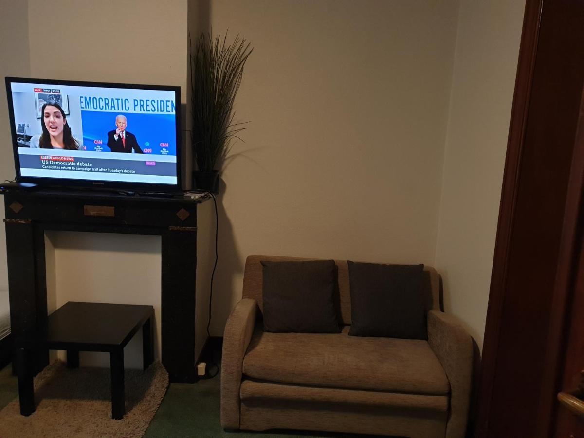 Group 2 Bedroom For 5 *