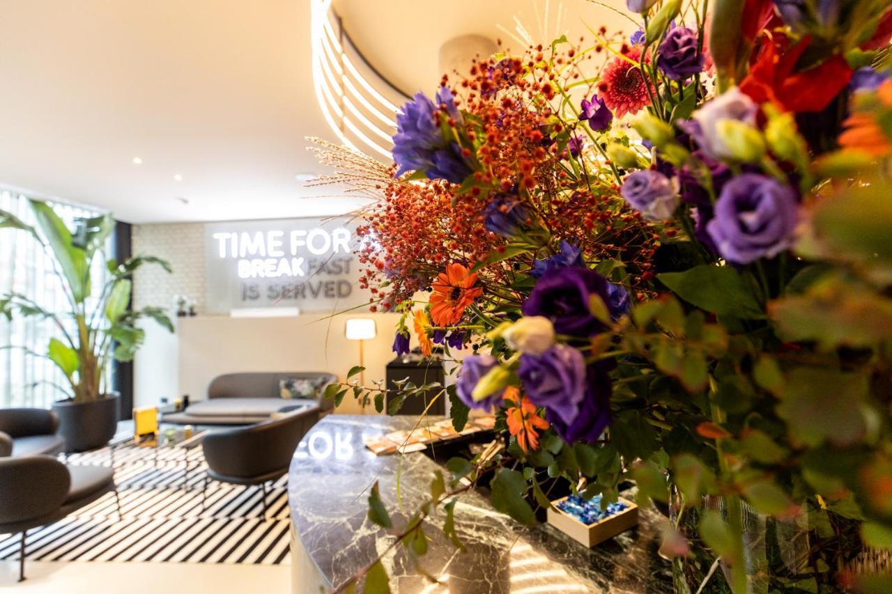 Khách sạn Ibis Brussels Centre Chatelain 3*