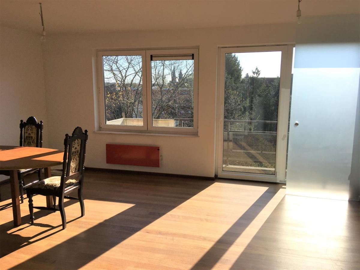 Jolie Studio Avec Vue Sur L'atomium Apartment *