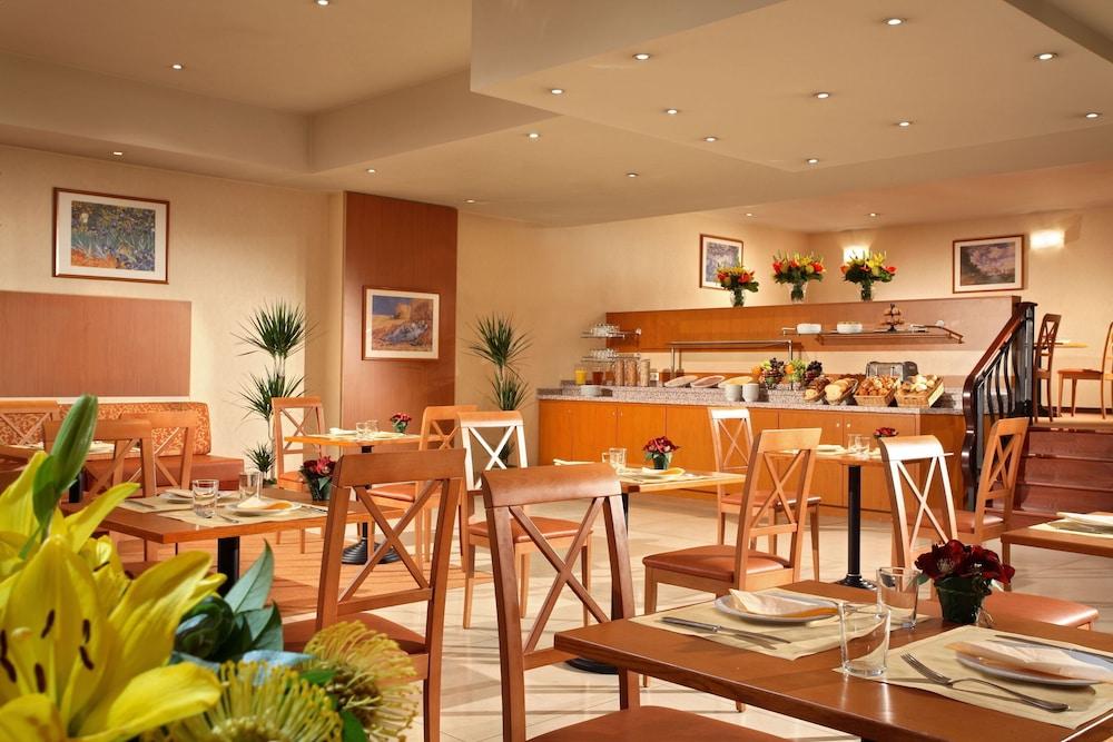 Citadines Toison D'or Brussels 3* Saint-Gilles