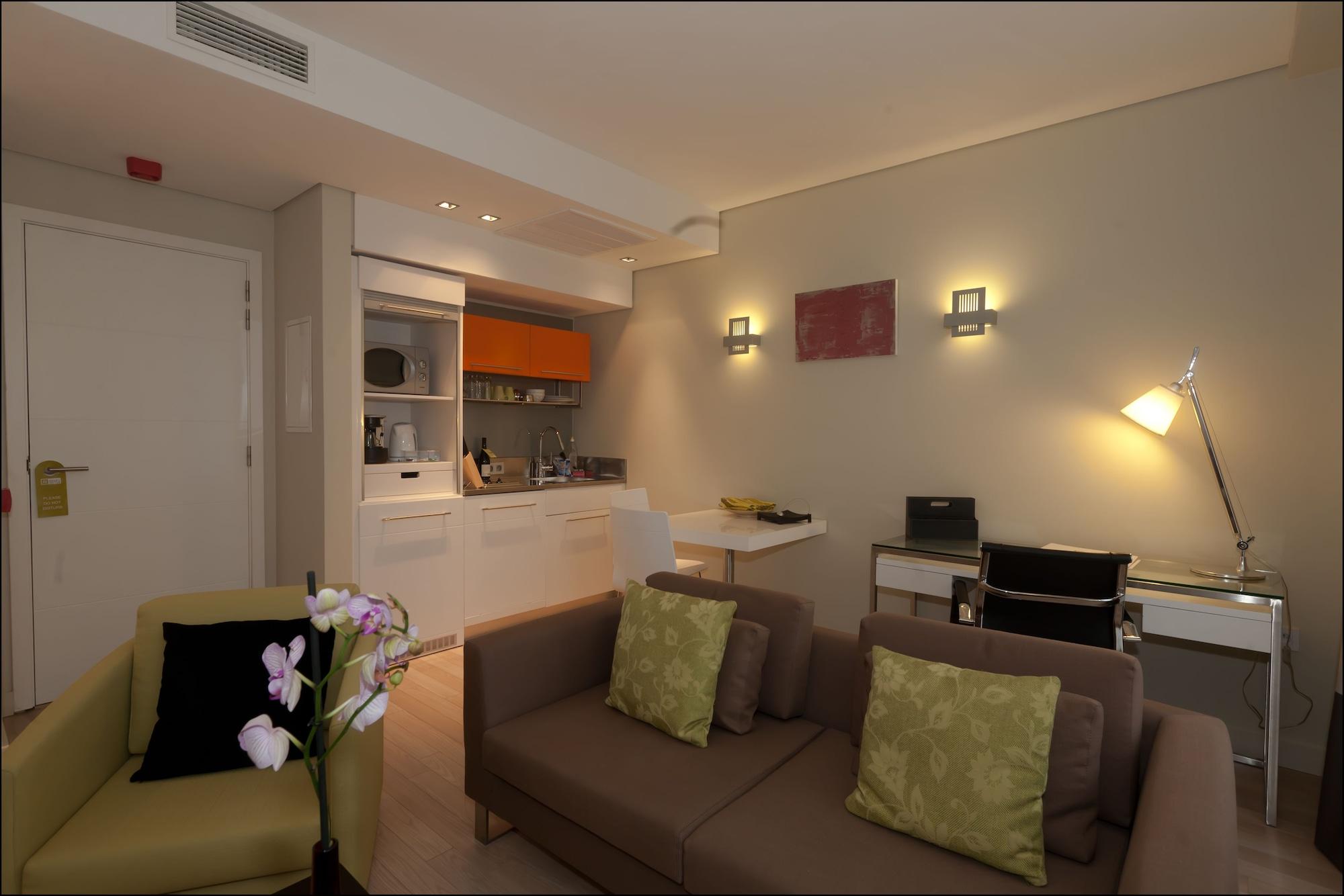 B-aparthotel Grand Place Khách sạn hẻo lánh