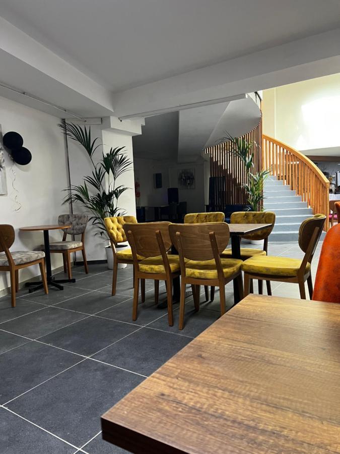 Hotel Aviation Saint-Gilles