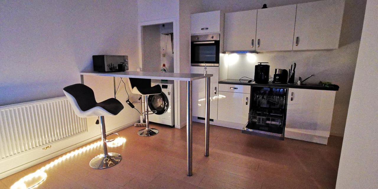 Apartment Studio Entier Moderne Et Avec Terrasse *