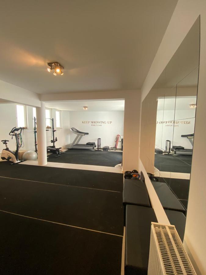 Homestay Chambre, Salle Sport, Grand Patio, Salle De Bain - Luxueux Appartement Idealement Localise Dans Le Centre De Bruxelles