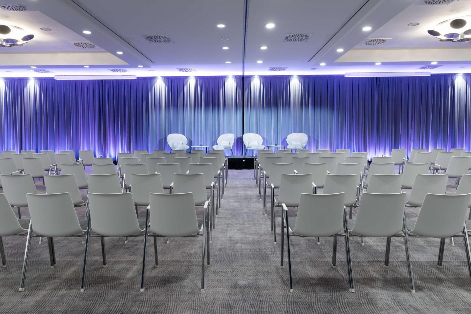 Hotel Radisson Collection Grand Place 5*
