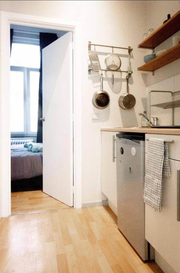 Apartment Private Flat Just A Stone's Throw From Flagey