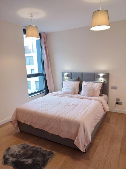 Beautiful 2br/2bar Apartement In European District * Brussels