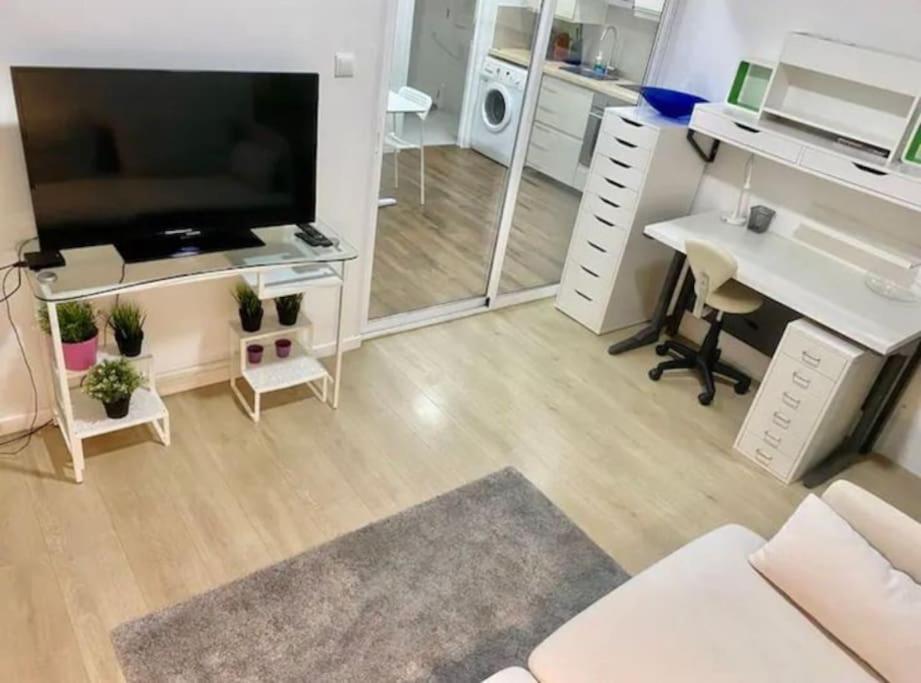 Apartment Minimal - Flat Ad Centre Brüssel