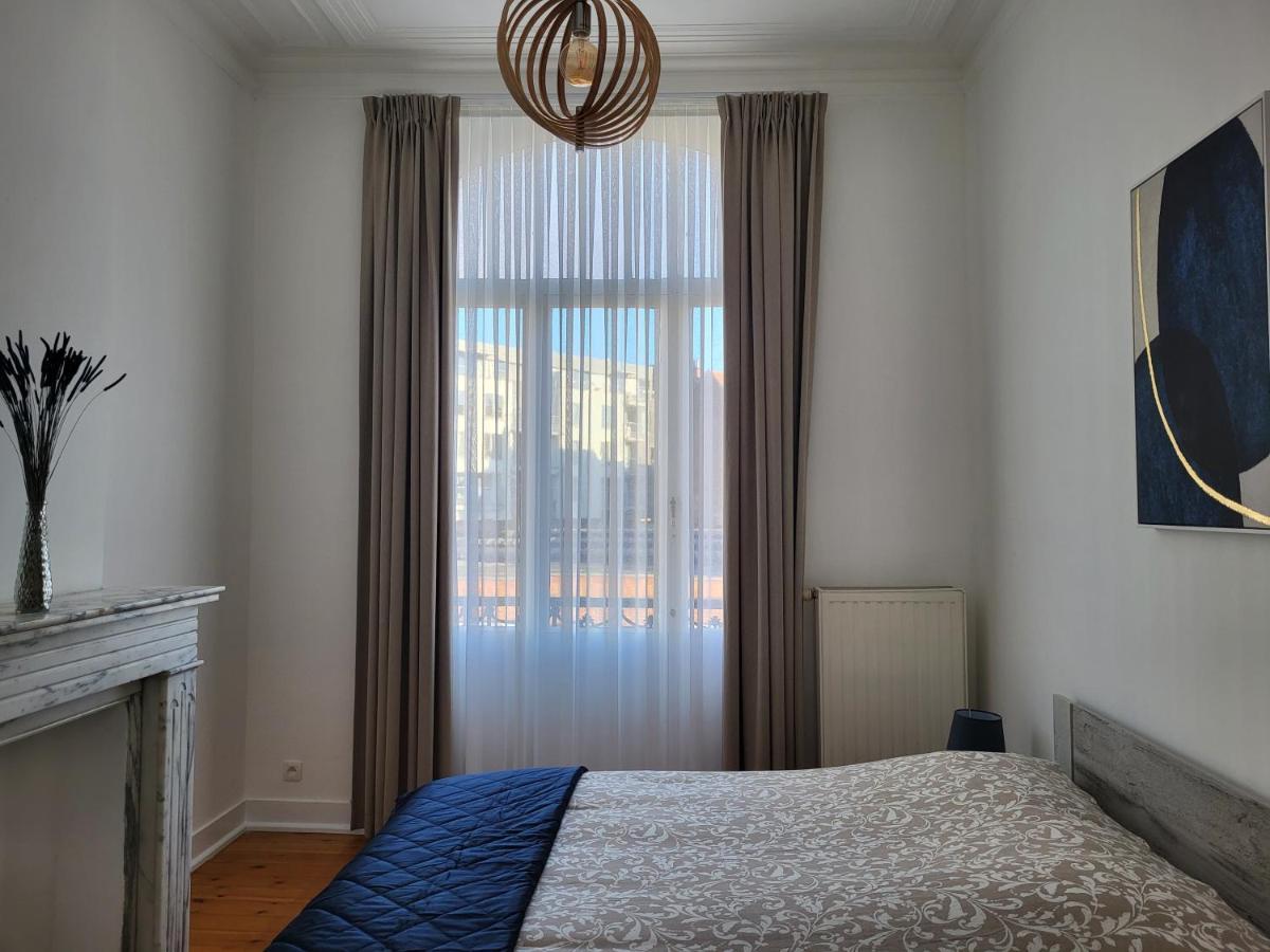 Brussels Bed & Blockchain Private With Shared Bathroom Etterbeek