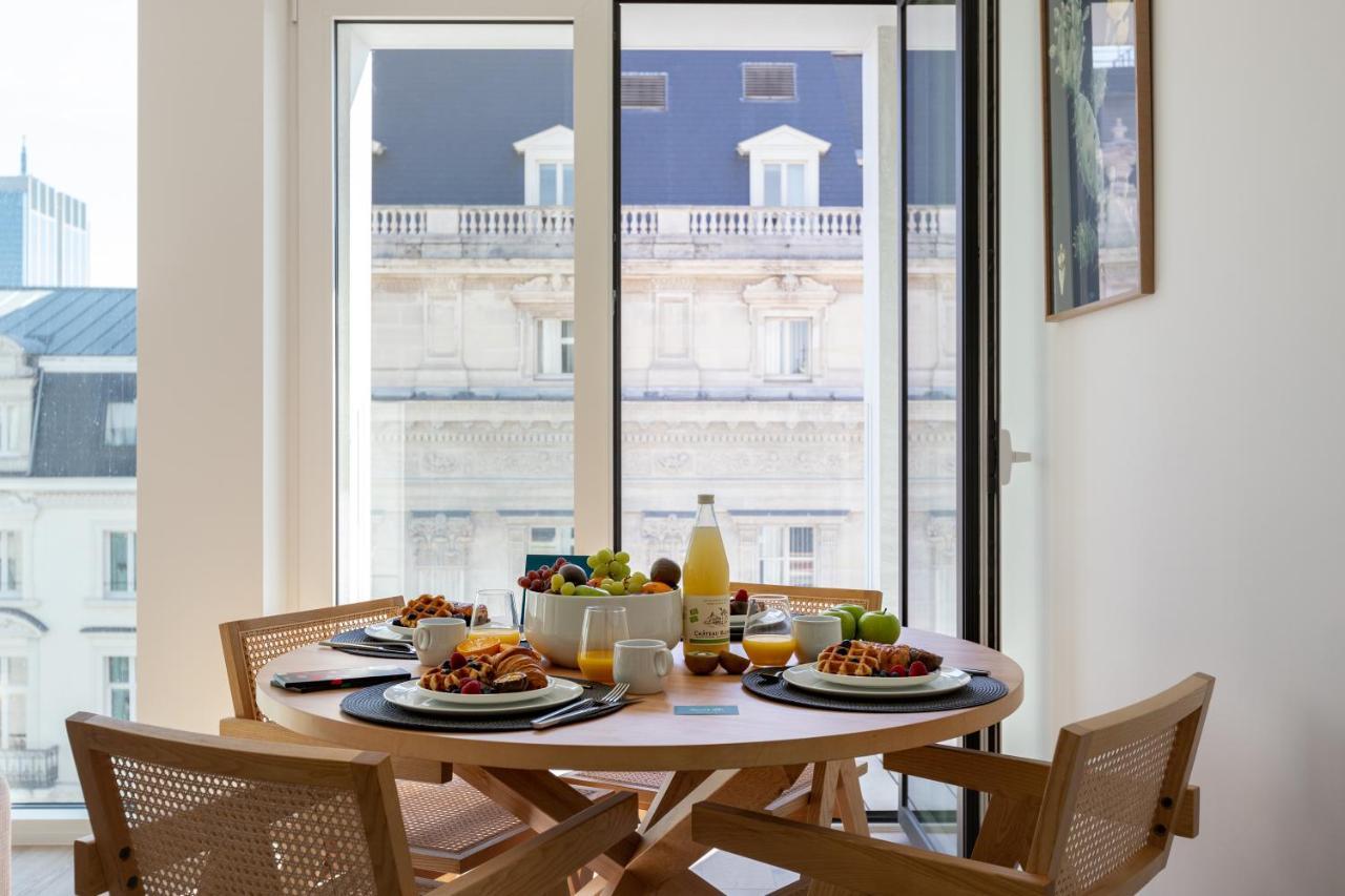 Sweett - De Brouckere