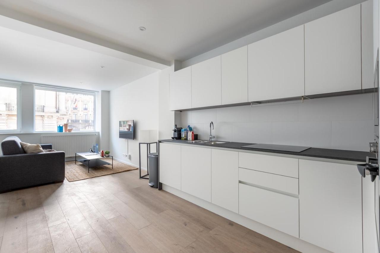 Sweett - De Brouckere Apartment