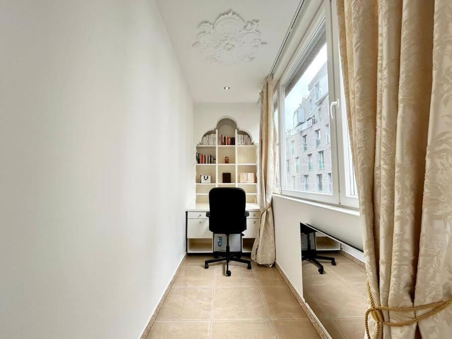 Luxurious In The Center Of Apartment Brussels