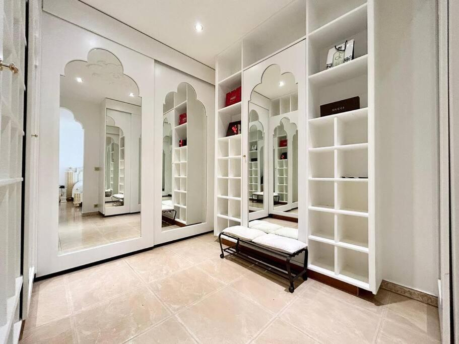 Luxurious In The Center Of Apartment Brussels