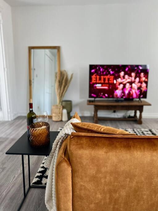 Lovely 2-bedroom Duplex W/ Balcony In Apartamento Bruxelas
