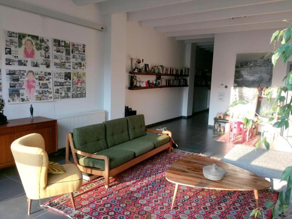 Bright Loft Close To Downtown Brüssel