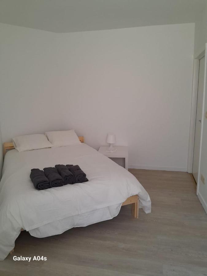 1 Bedroom Sleeps 4 Brussels