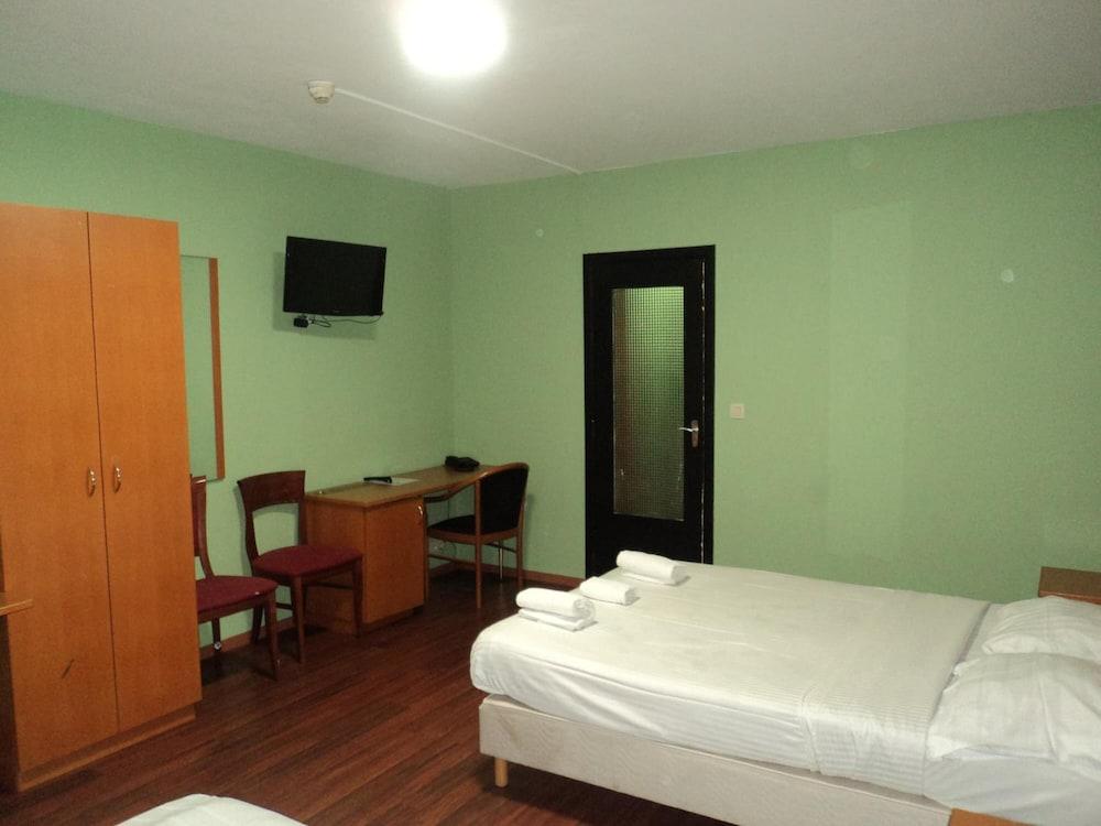 Hotel Albert
