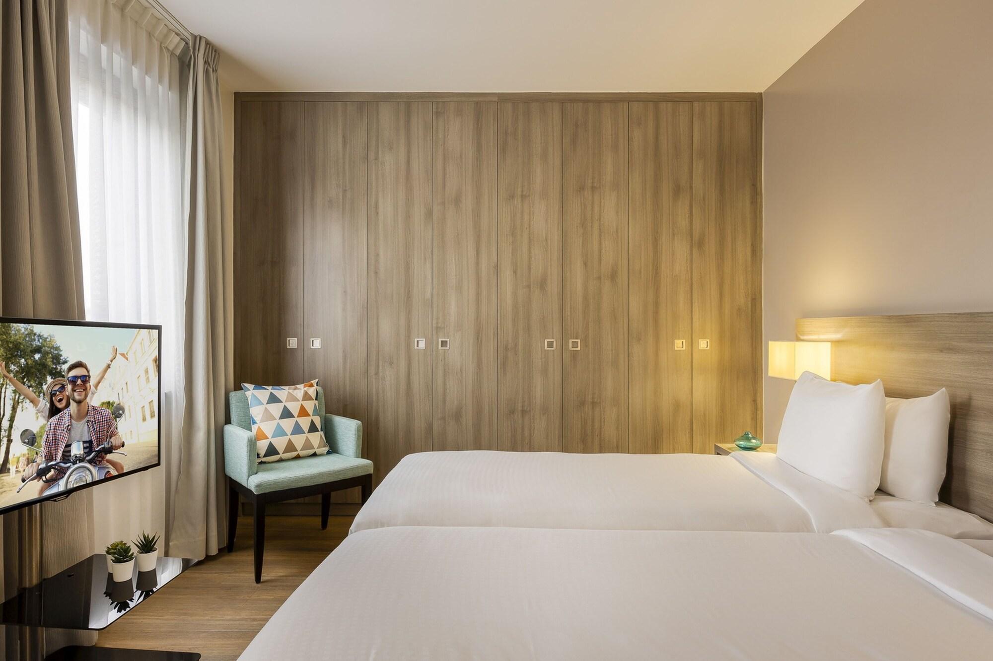 Aparthotel Citadines Toison D'or Brussels Saint-Gilles