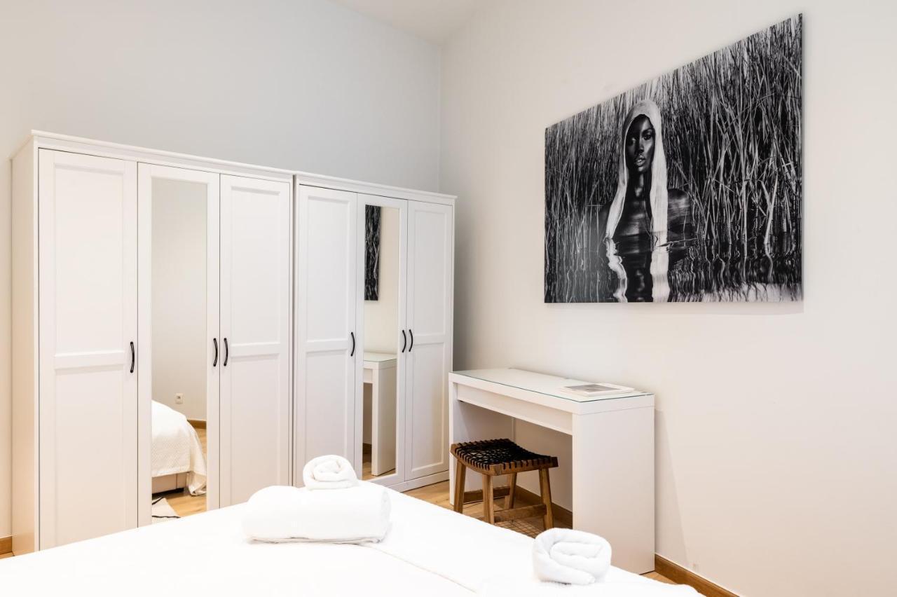 Centre Sablon I, Ii Et V *