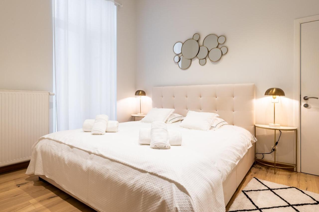 Centre Sablon I, Ii Et V Brussels