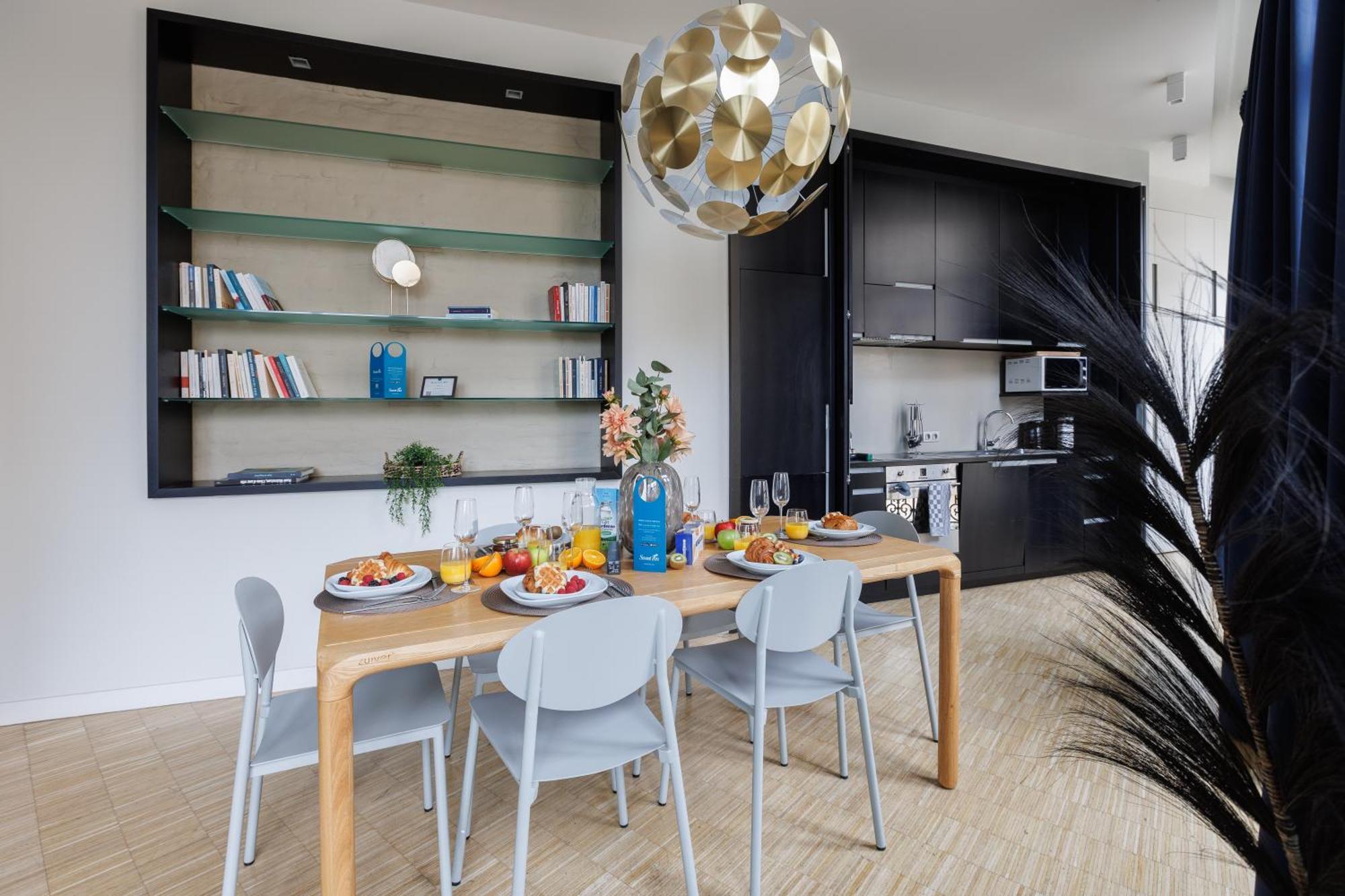 Sweett - Regence Apartment *