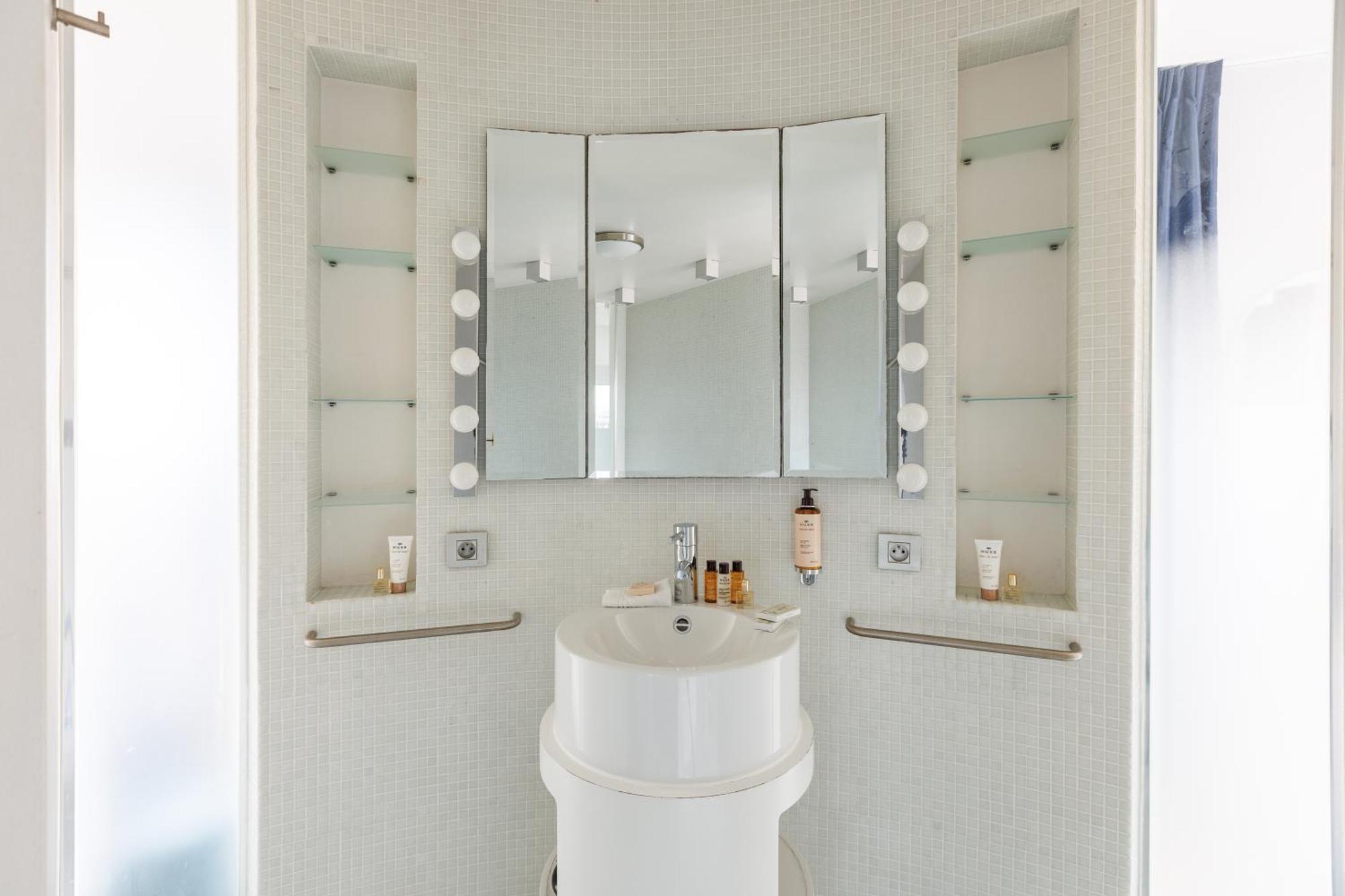 Sweett - Regence Apartment *