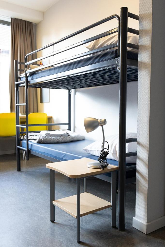 Hostel Gogh *